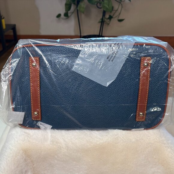 Dooney & Bourke Pebble Grain LARGE Domed Satchel/Shoulder Bag/Crossbody Bag - Picture 9 of 15